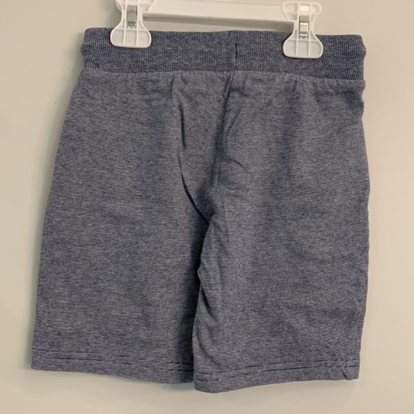 Bundle of Boys Shorts Size 4-5 - Picture 10 of 12